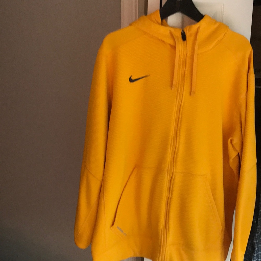 Nike Basketball hoodie